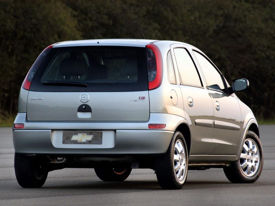  Chevrolet Corsa 5-Door 2002 года  (фото 10 из 16)